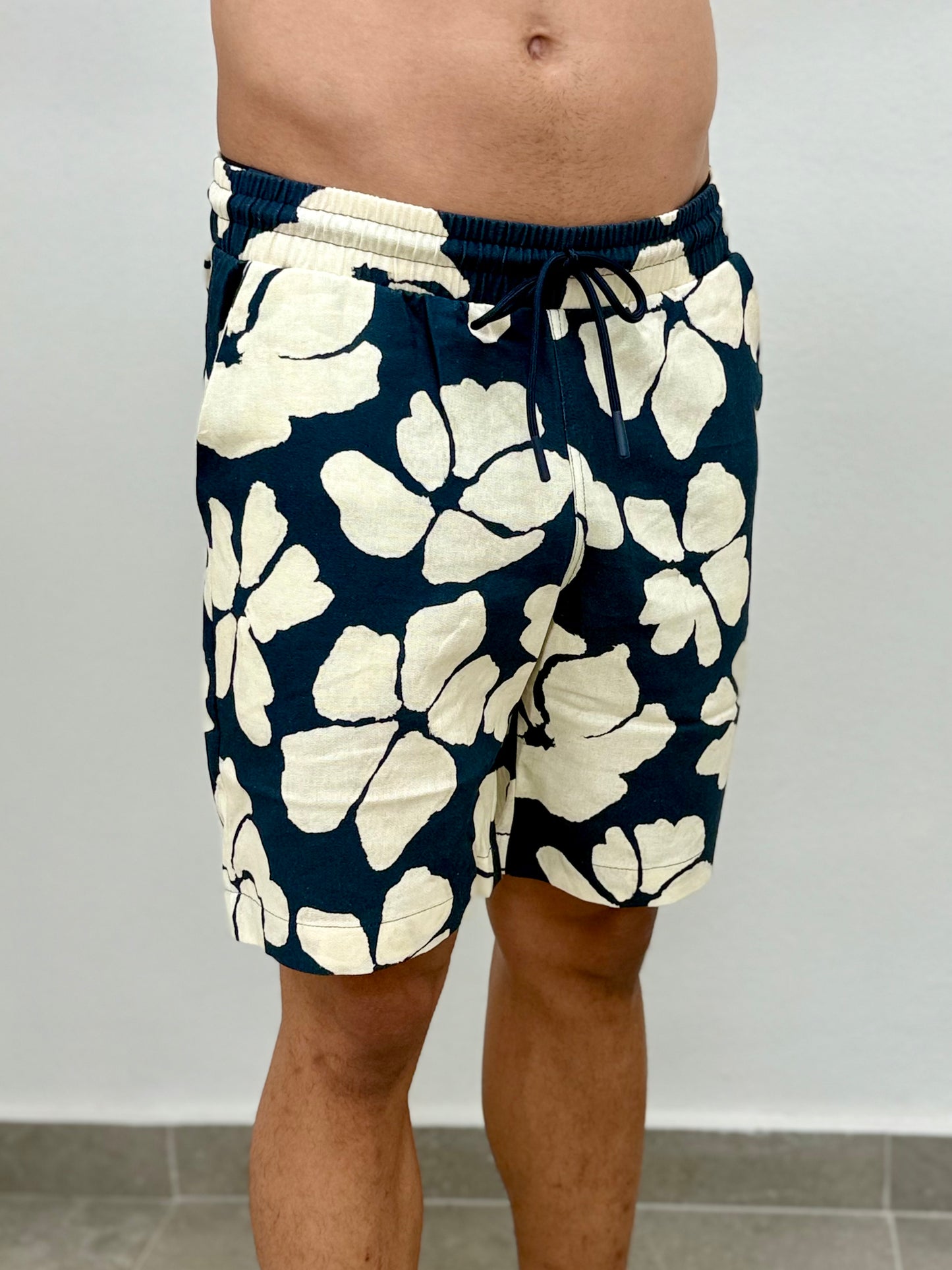 Navy Tropical Printed Linen Short